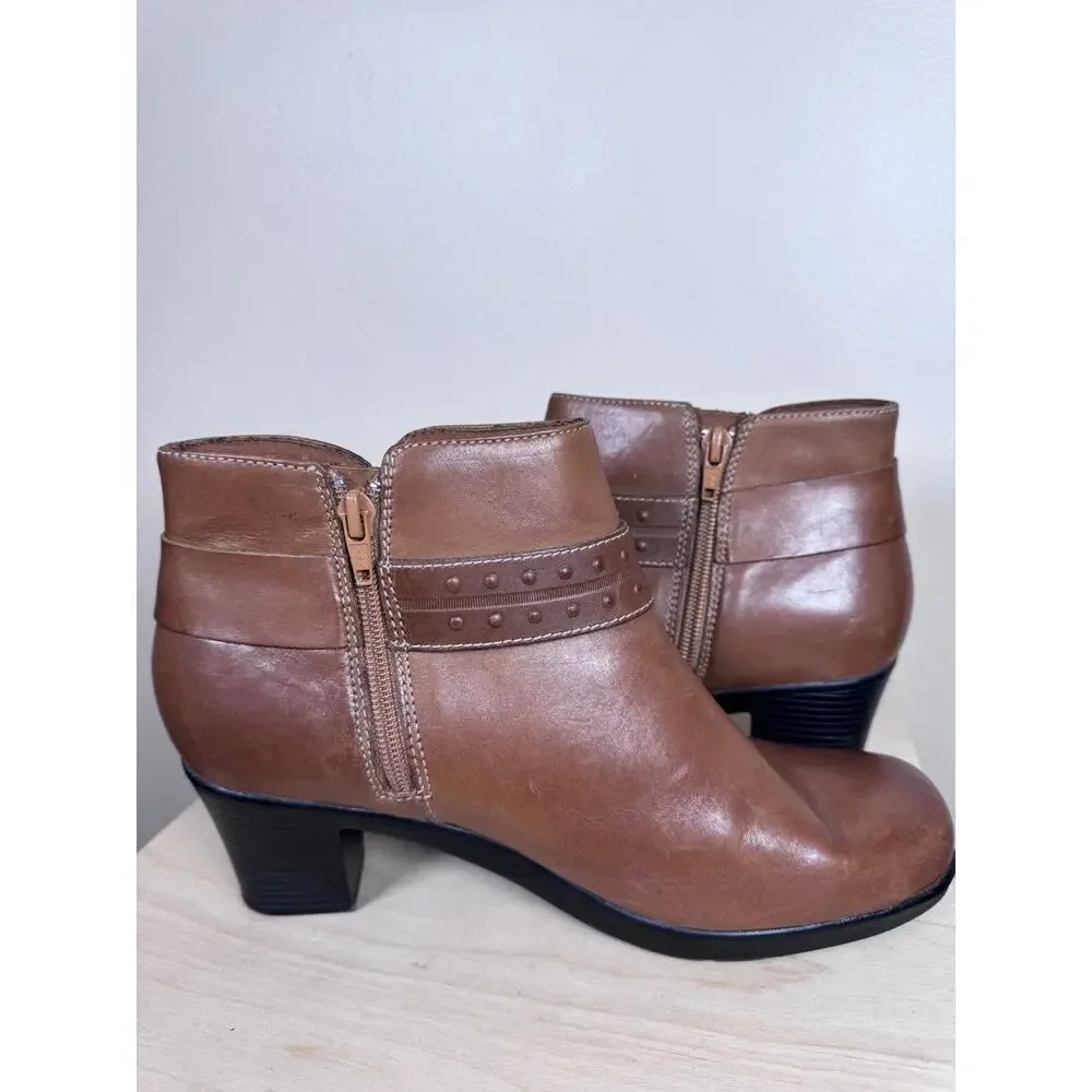 Clarks Dream Belle Womens Brown Leather Side Zip Heeled Ankle Booties Size 9w